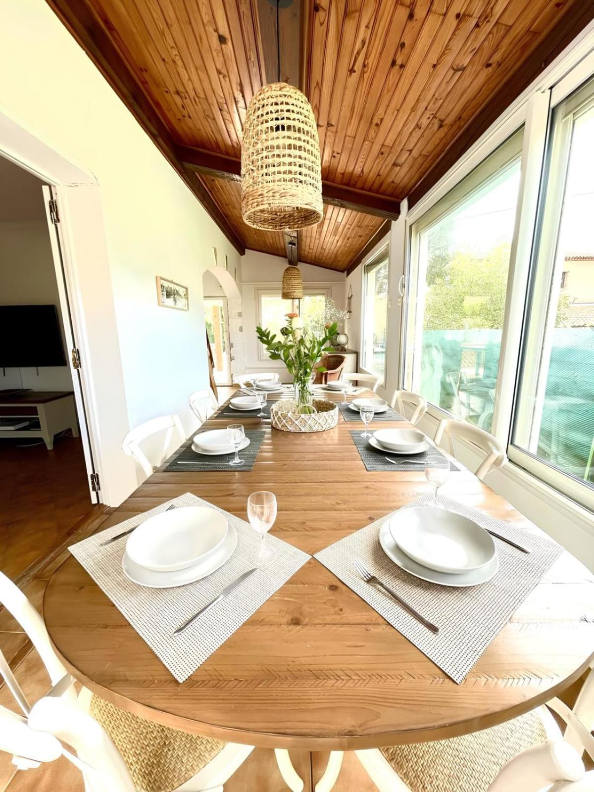 VILLA CONSTANCE - Swimming pool & Parking - sleeps 8 Six-Fours-les-Plages Exteriör bild