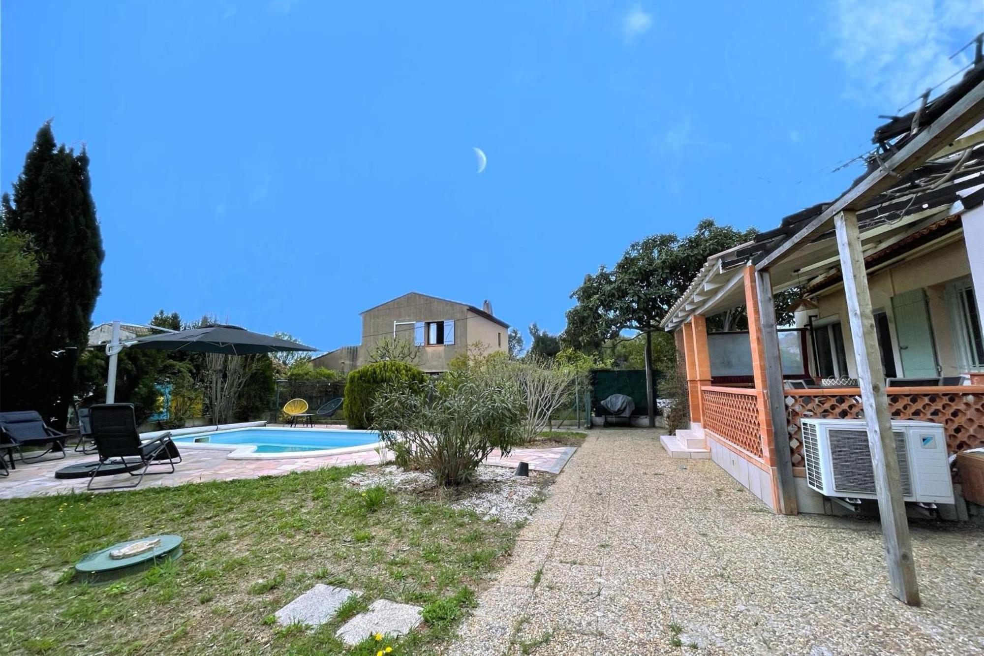 VILLA CONSTANCE - Swimming pool & Parking - sleeps 8 Six-Fours-les-Plages Exteriör bild